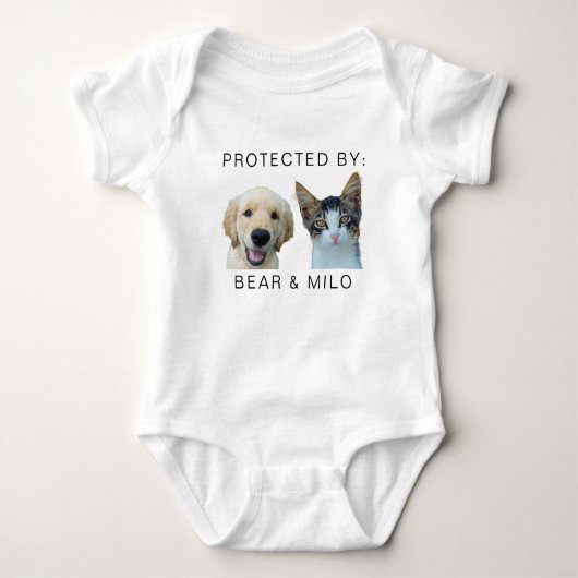 Baby shower Beschermd door Pets Custom Dogs and Ca Romper (Voorkant)