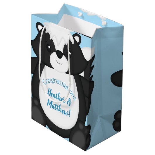 Baby shower blauw medium cadeauzakje (Achterkant Gekanteld)