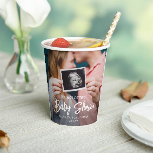 Baby shower Chic Modern Script Typografie 2 Foto Papieren Bekers (Insitu)