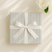 Baby shower classic blauw/gebroken wit gestreept cadeaupapier