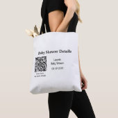 BABY SHOWER DETAILS QR SCAN CODE MINIMAL MODERN RU TOTE BAG (Dichtbij)