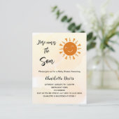 Baby shower hier komt de zoon Sunshine Golden Uitnodiging Briefkaart (Staand voorkant)