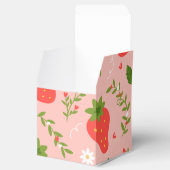 Baby Shower met Bessensmaak Bedankdoosjes (Geopend)