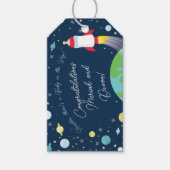 Baby shower met flesje met buitenkant cadeaulabel (Voorkant)