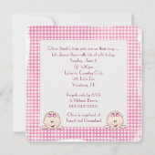 Baby shower met twee kinderen met voetafdrukken kaart (Achterkant)