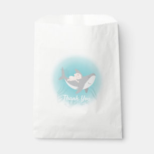 Baby shower met zoete haaien bedankzakje