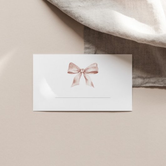 Baby shower plaats kaart met stoffige roze strik plaatskaartje