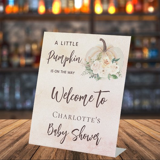 Baby shower pompoen op weg naar crème welkom reclamebord met voetstuk