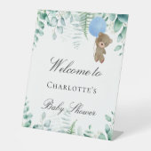 Baby shower teddy bek blauw eucalyptusbos reclamebord met voetstuk (Voorkant)