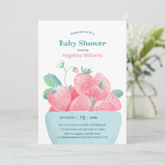 Baby shower uitnodiging met leuke aardbeien (Staand voorkant)