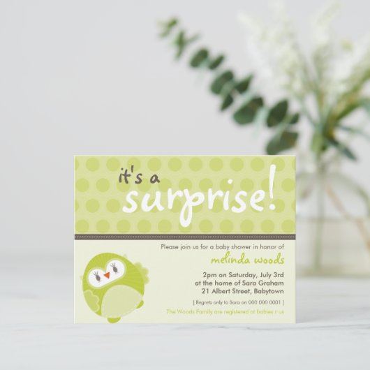 BABY SHOWER UITNODIGING:: surprise uil 2 Uitnodiging Briefkaart (Staand voorkant)