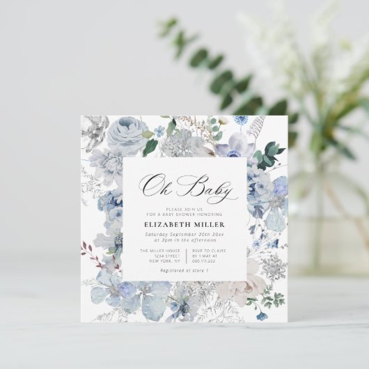 Baby shower-uitnodiging voor witte en blauwe flora kaart (Staand voorkant)