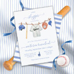 Baby shower van kleine honkbalkafsluiters in kaart<br><div class="desc">Kleine Slugger Baseball Clothesline Baby Shower Invitations. Met waterverf honkbaltrui, helm, sportkleding, pet, knuppel, honkbal en handschoen op de lijn in gedempt beige, geelbruine en blauwe kleuren. Alle formuleringen kunnen worden gewijzigd, naar elke leeftijd of naar een baby shower. Om meer veranderingen aan te brengen ga deze sjabloon personaliseren. Op...</div>