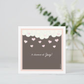 Baby shower van wolken en hart voor meisjesuitnodi kaart (Staand voorkant)