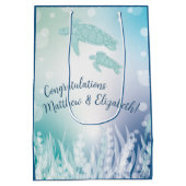 Baby shower van zeeen schildpadden onder het Zee Medium Cadeauzakje (Achterkant)