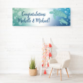 Baby shower van zeeen schildpadden onder het Zee Spandoek (Insitu)