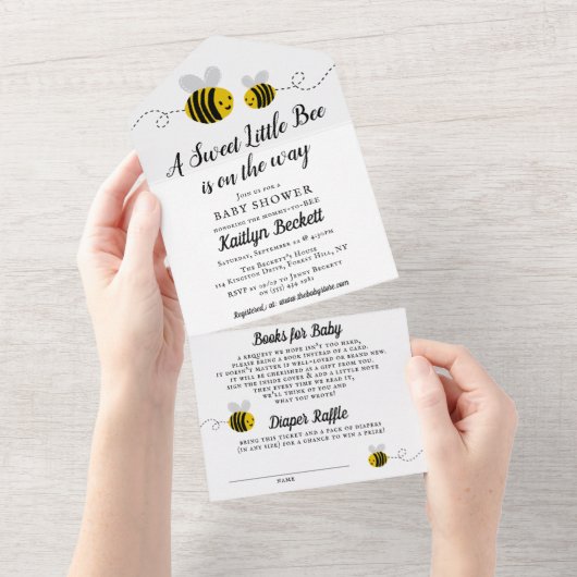 Baby shower van zoete kleine honingbijen all in one uitnodiging (Afscheurbaar)