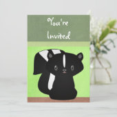 Baby Skunk Uitnodiging (Staand voorkant)