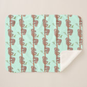 Baby sleuven hangen aan boompatroon sherpa deken (Voorkant (horizontaal))