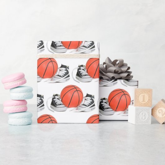Baby Sneakers met Basketball Cadeaupapier (Baby Shower)