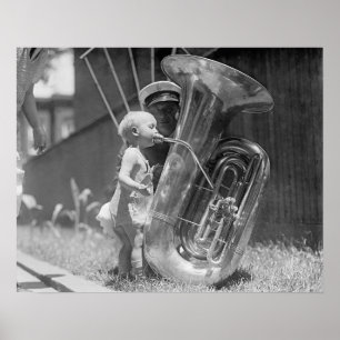Baby Spelen Tuba, 1923. foto Poster