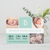 Baby Stats Monogram Groen Kleurenblok Foto Geboort Aankondiging (Staand voorkant)