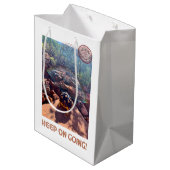 Baby sulcata schildpad blijft inspireren medium cadeauzakje (Achterkant Gekanteld)