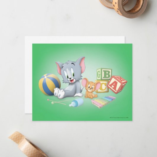Baby Tom en Jerry spelen met speelgoed Notitiekaartje (Voorkant / Achterkant in situ)