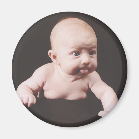 Baby Tonguitsteeksel Magneet (Voorkant)