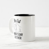 Baby tot pa onze eerste Vaderdag samen Tweekleurige Koffiemok (Voorkant links)