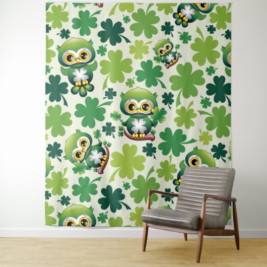 Baby Uil Schattig St Patrick Cartoon Wandkleed (In situ)