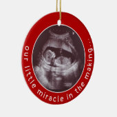 Baby Ultrasgeluid Foto Rood Kerstfeest Keramisch Ornament (Rechts)