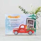 Baby Ultrasound Foto Rode Kerstwagen Aankondiging (Staand voorkant)