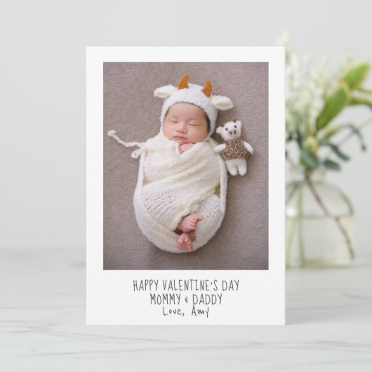Baby Valentijnsdag voor nieuwe ouders Feestdagenkaart (Staand voorkant)