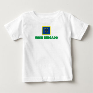 Baby van de Ierse Brigadevlag
