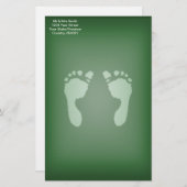 Baby voetafdrukken (groen) briefpapier (Voorkant / Achterkant)