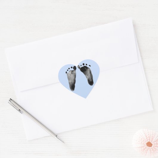 Baby voetafdrukken op blauw hart sticker (Envelop)