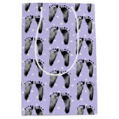 Baby voetafdrukken op pooldommen medium cadeauzakje (Voorkant)