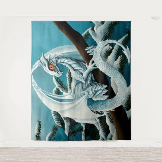 Baby White Winter Dragon Wandkleed (Voorkant)
