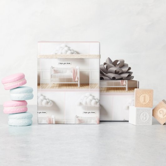 Baby Wieg in een kinderkamer met wolken Cadeaupapier (Baby Shower)