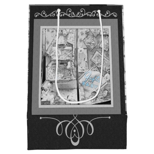  Baby Winkelkleding van 1930: Dolls Medium Cadeauzakje (Achterkant)