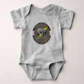 Baby Wolf Morale Onsie Romper (Voorkant)