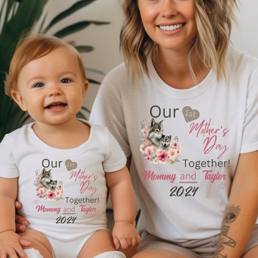 Baby Wolf Overeenkomstig Onze Eerste Moederdag Sam Romper