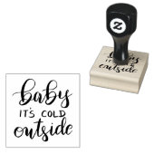 Baby zijn koude buiten handgeschreven zwarte scrip rubberstempel (Gestempeld)