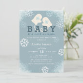 Baby zijn koude buiten handschoenen douche uitnodi kaart (Staand voorkant)