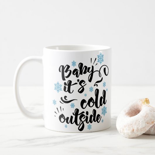 Baby zijn Koude Buiten typografie Winter Holiday Koffiemok (Met donut)
