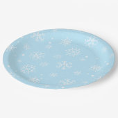 Babyblauw en witte sneeuwvlokken papieren bordje (Gekanteld)