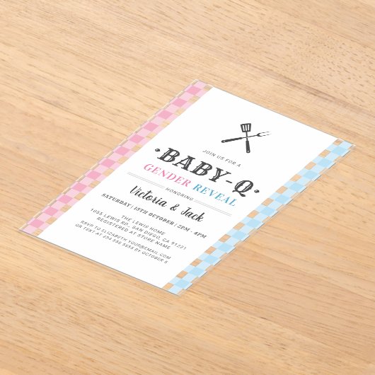 BabyQ Geslacht Reveal Gingham BBQ Acryl Uitnodigingen (Laagn)