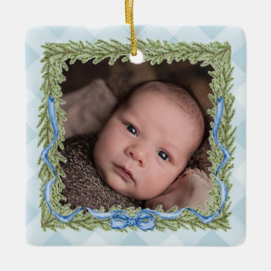 Baby's 1e Kerst Blauwe Gingham foto Keramisch Ornament (Voorkant)