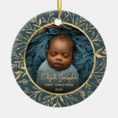 Baby's 1e Kerstfoto Goud Bladerdek Blauwgroen Rond Keramisch Ornament (Voorkant)